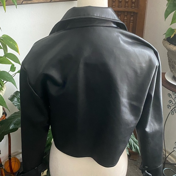 Madden Girl Black Leather Cropped Jacket - Picture 4 of 5